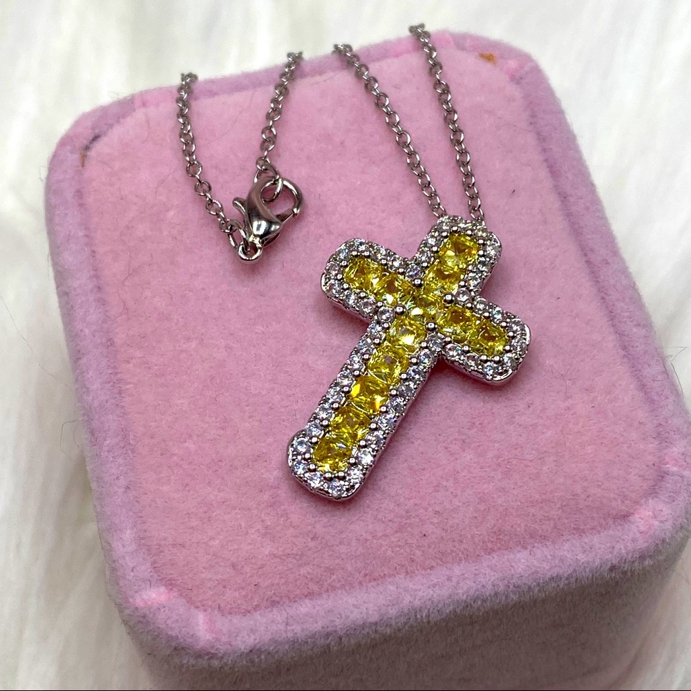 14k white gold Cross necklace diamond 3 CT - Picture 4 of 10